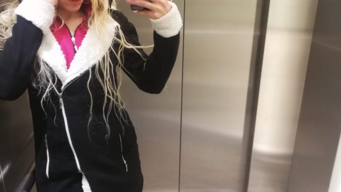 Kayseri Mini Etekli Escort