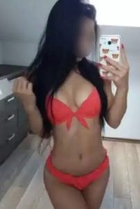 Talas Lez Escort